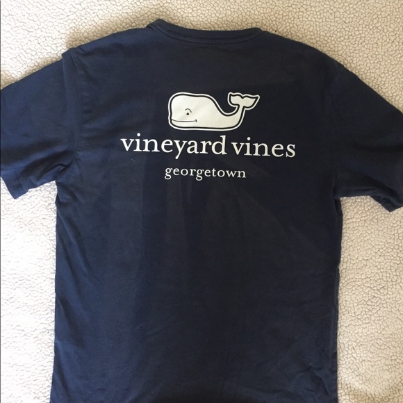 Georgetown Vineyard Vines Shirt - Picture 3 of 3